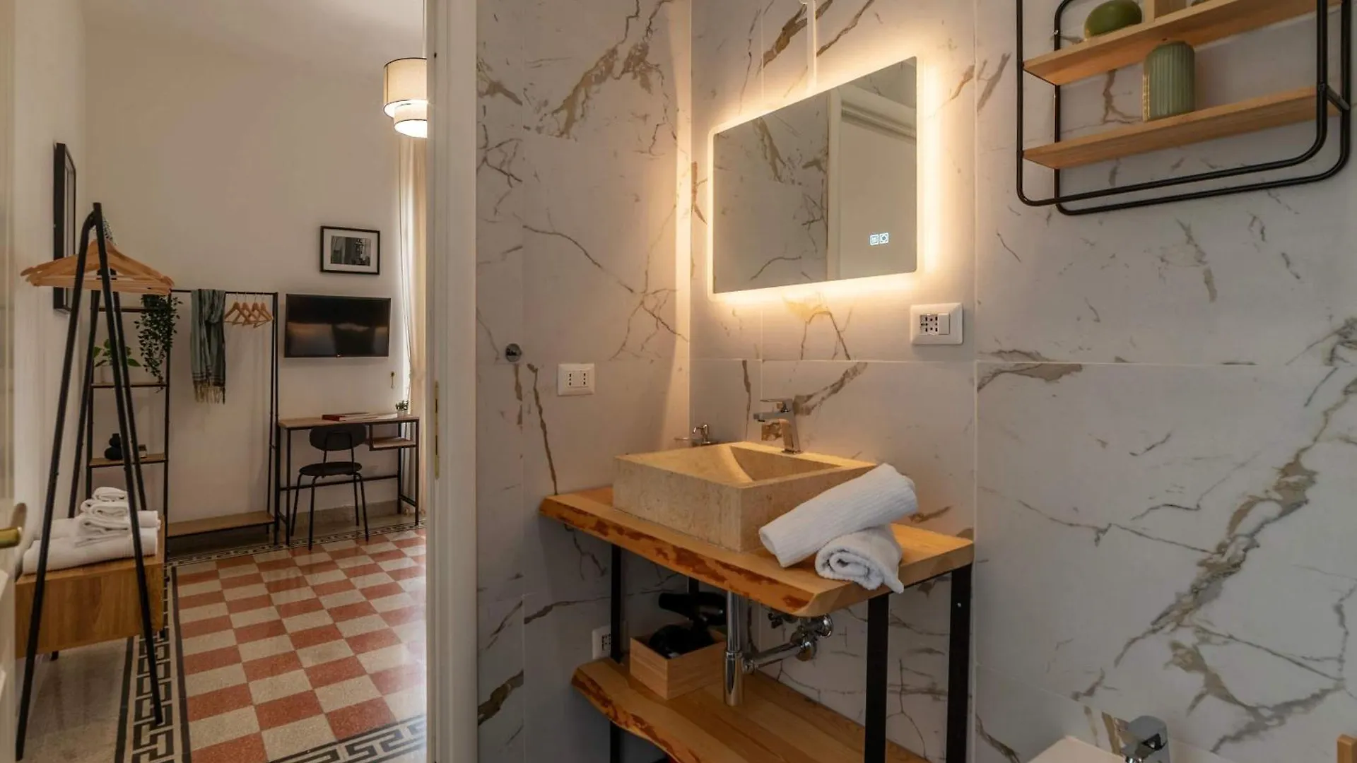 Homeby, Casa Brancaleone Rome 0*,  Italy