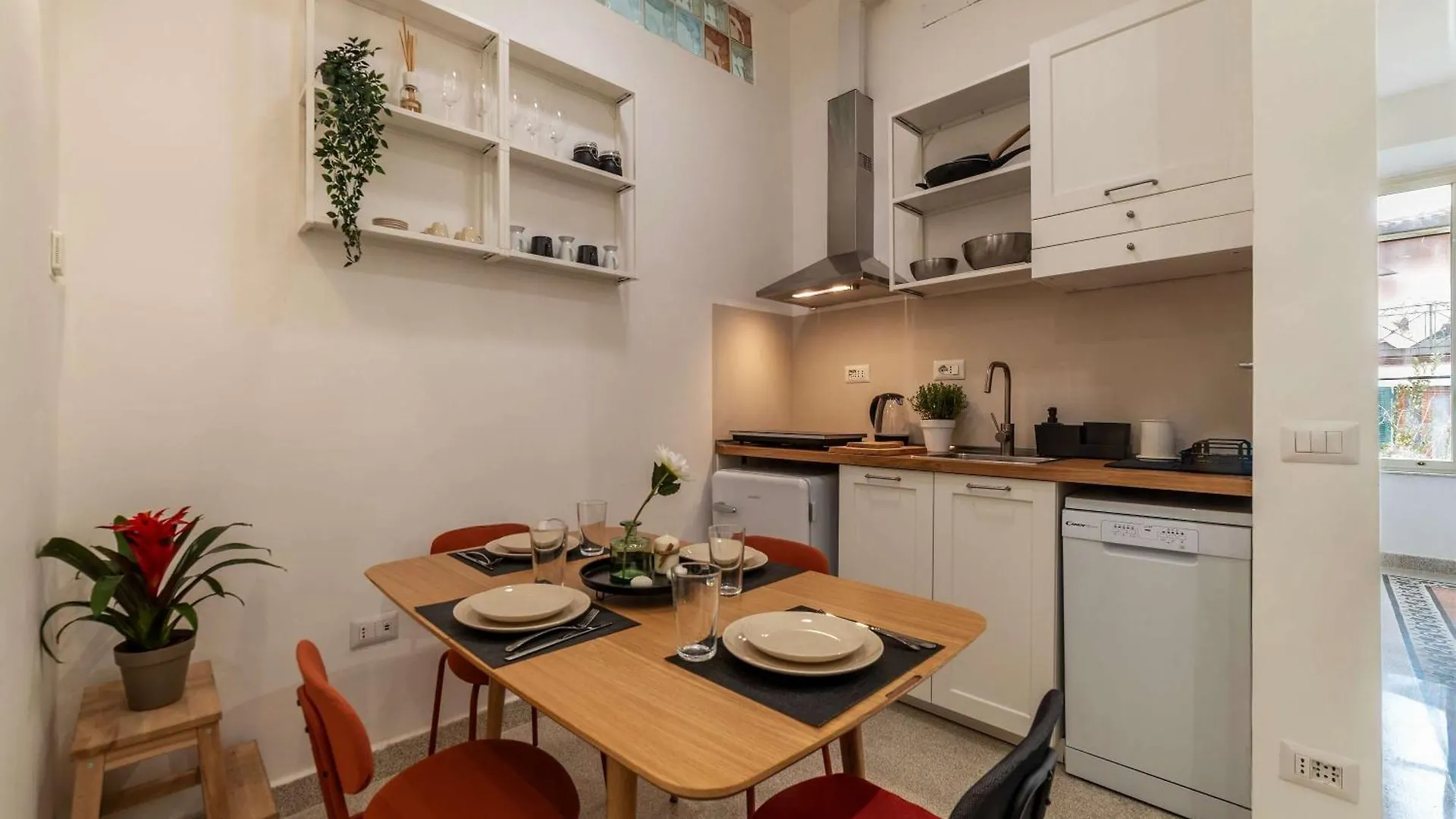 Homeby, Casa Brancaleone Rome Italië